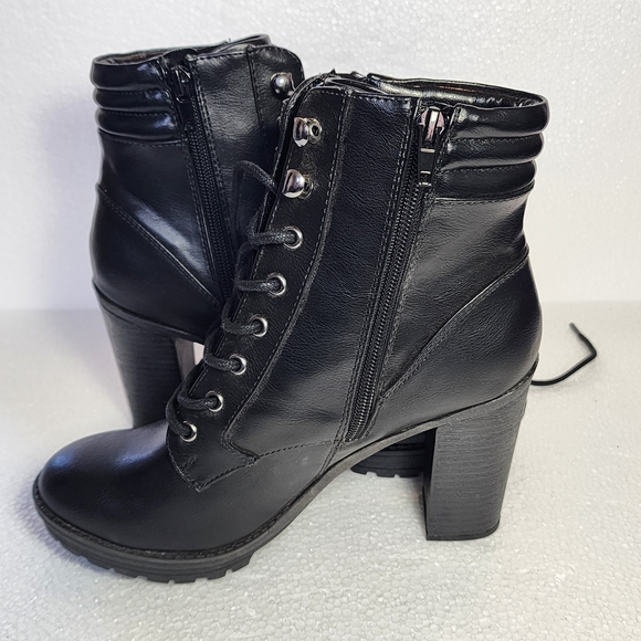 Guess LA Ginette Black Lace-Up High Heel Ankle Boots with Side Zip - Picture 4 of 11